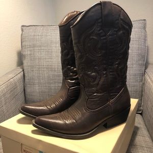 Mossimo Supply Co. Boots, 8